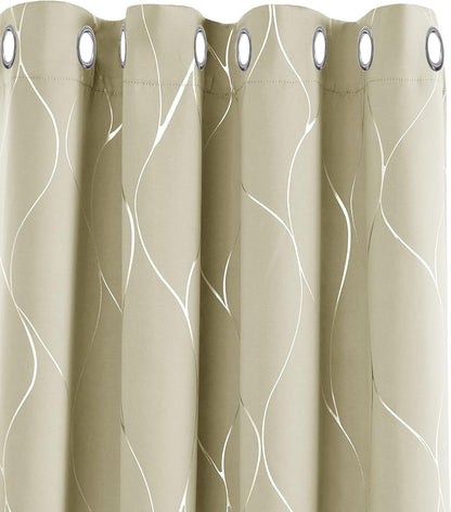 Verdunkelungsvorhang mit Linien-Design